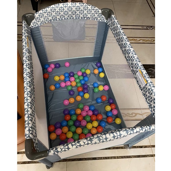 Baby travel cot Ezzylive